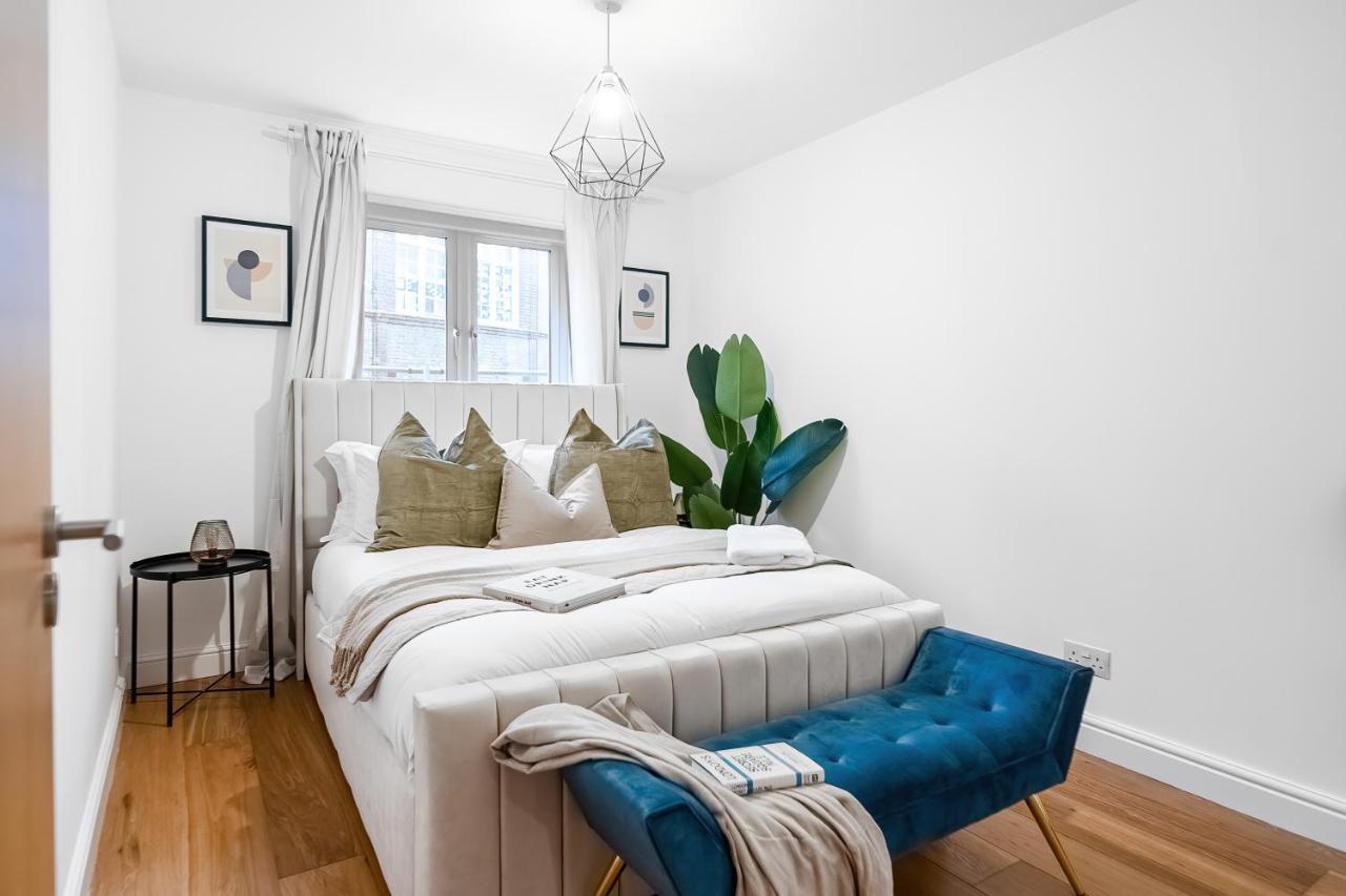 Chic 3 Bed Apartment Near London Bridge With Balcony Buitenkant foto